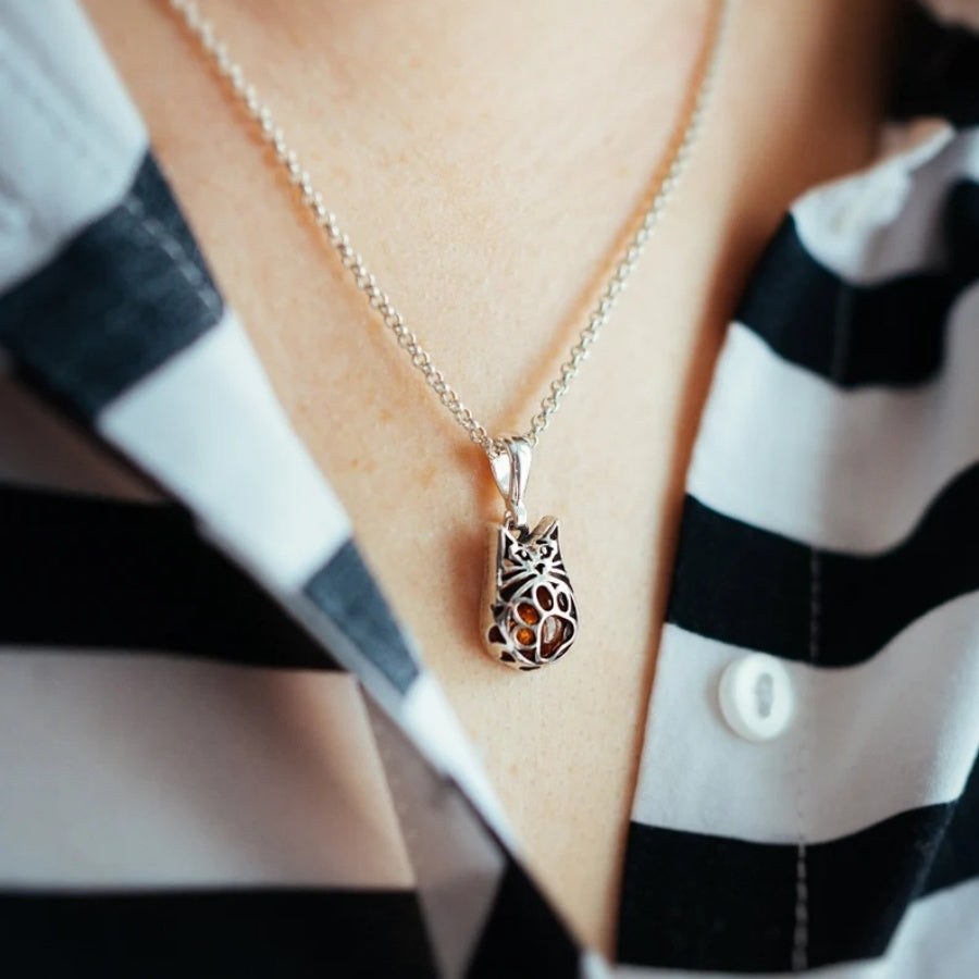 Fashion Amber Cat Necklace Women's Necklace Jewelry Gifts For Ladies For Holiday Party Anniversaries