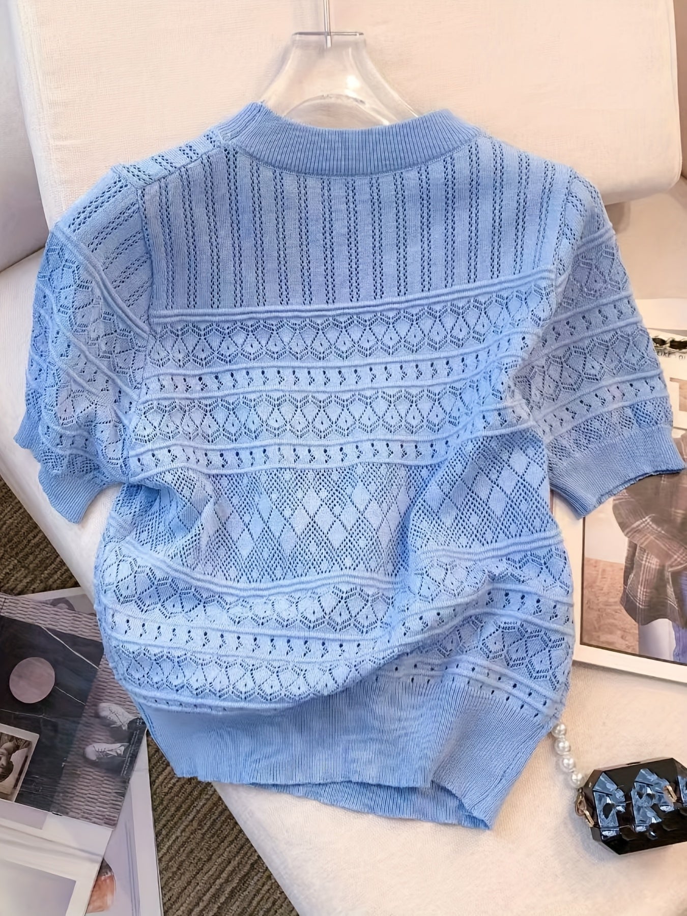 Lightweight And Breathable Short-Sleeve Knitted Top for Women, Perfect for Casual Wear And Flattering Fit, a Summer Essential Pullover.