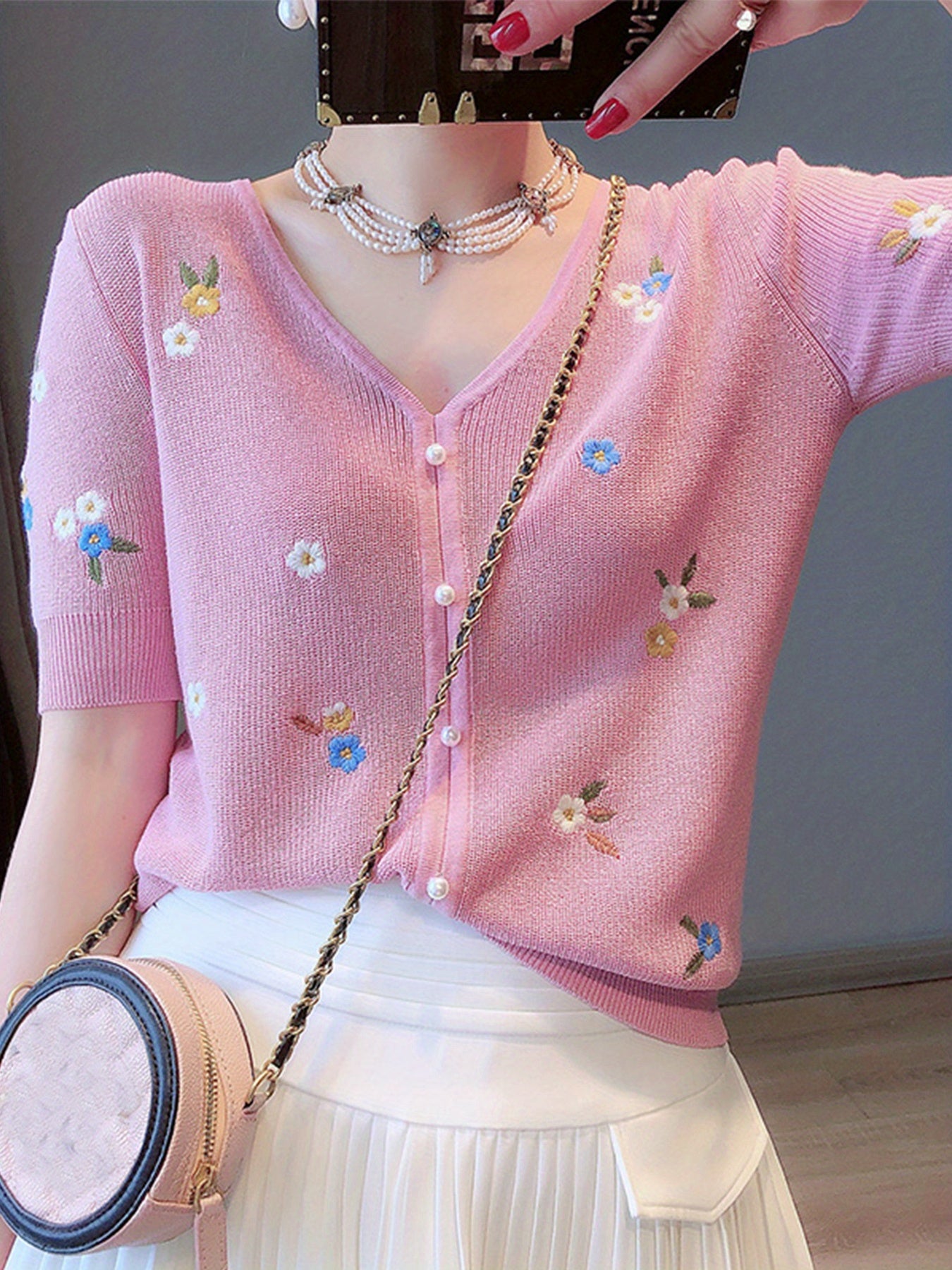 DATY Women's Lightweight V-Neck Short Sleeve Cardigan - Summer Casual Button Front Openwork Design, Soft Pink Sun-Protective Layering Top for Spring\u002FSummer, Short Sleeve Cardigan, Summer Layering Piece, Embroidered Detailing