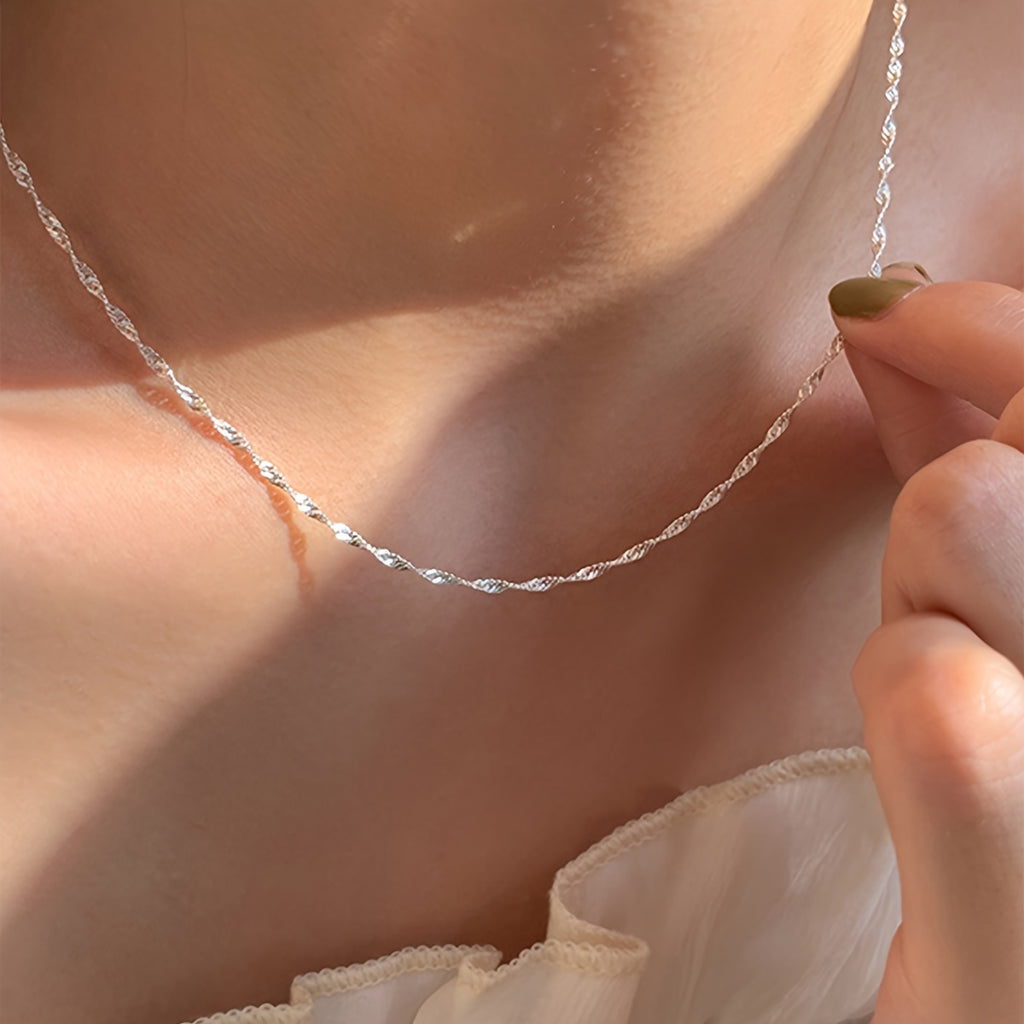 Silvery Twisted Pattern Necklace Elegant Luxury Style Copper Silver Plated Jewelry Daily Casual